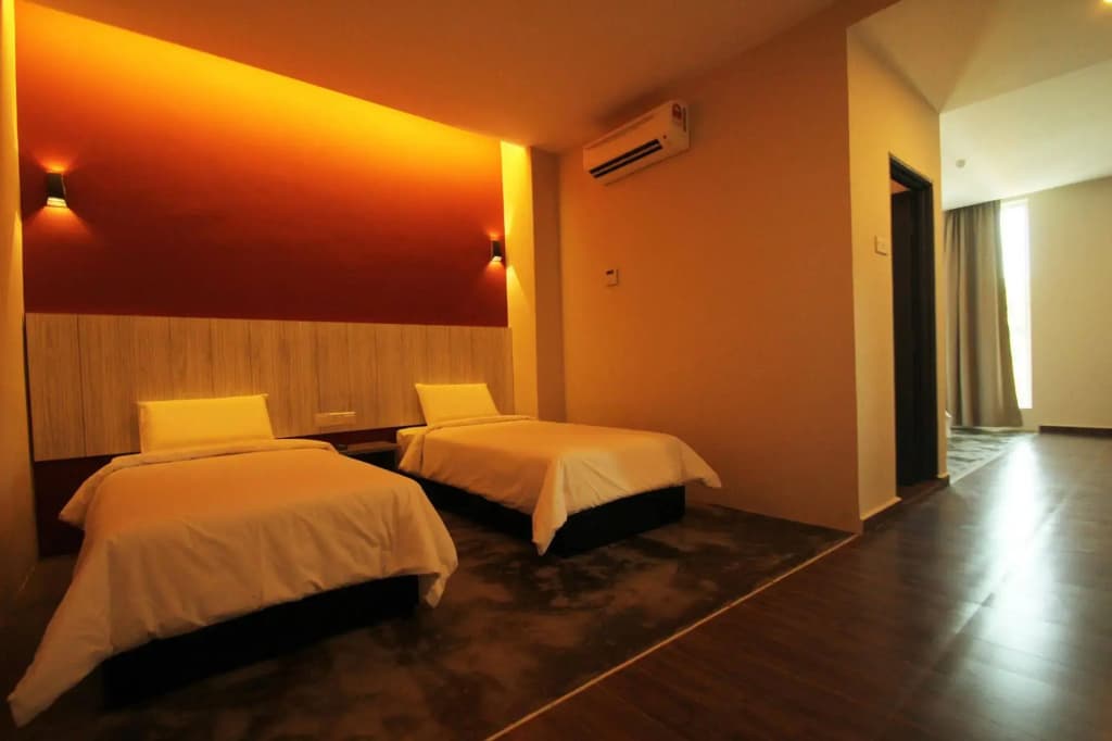 Eastville Residence - photo 6