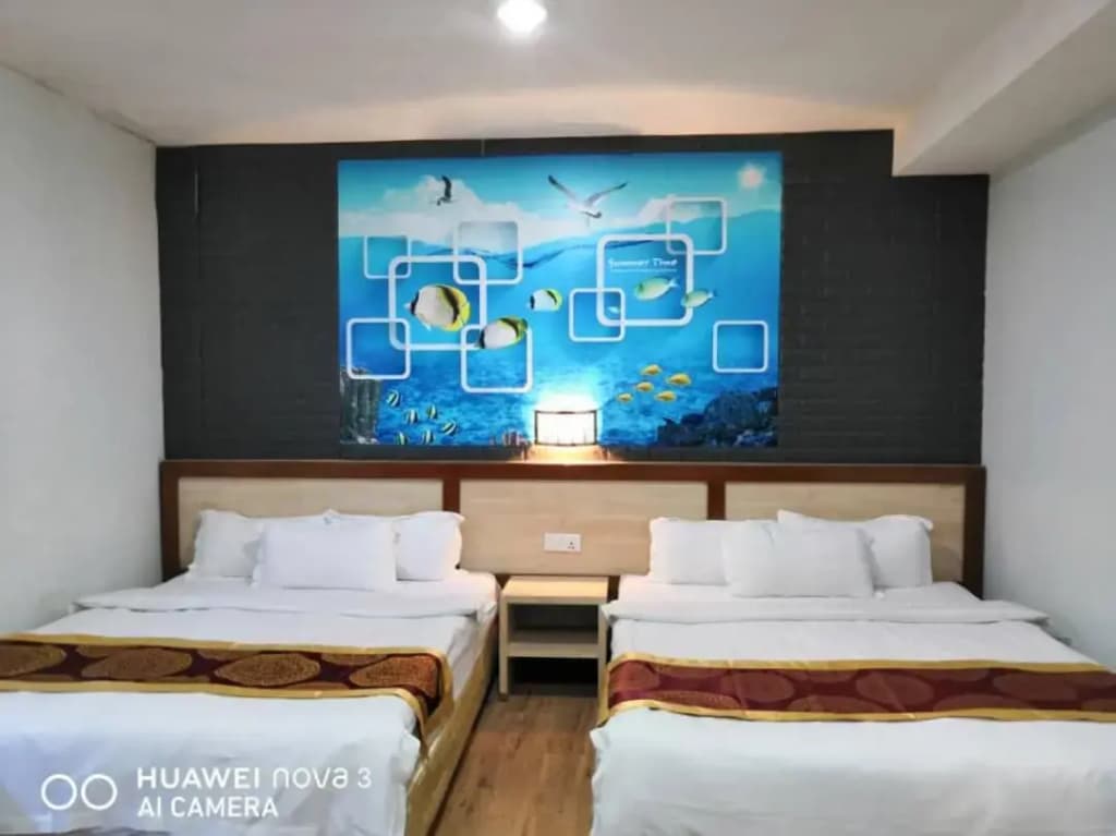 Mega Inn - photo 13