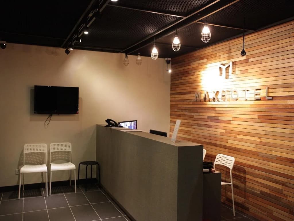 Max Hotel Subang Jaya - photo 13