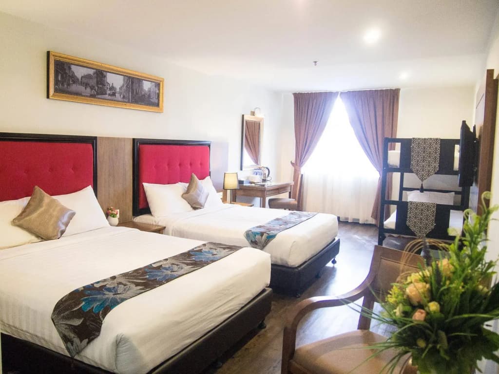 Armenian Street Heritage Hotel - photo 7