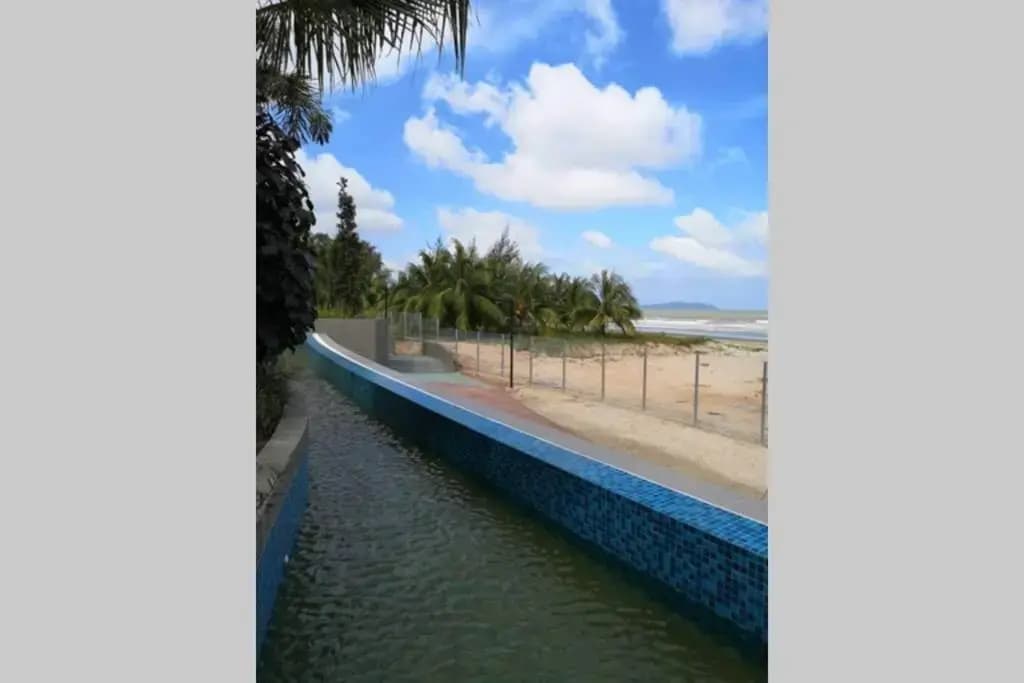 Timurbay studio apartment facing beautiful beach - photo 12