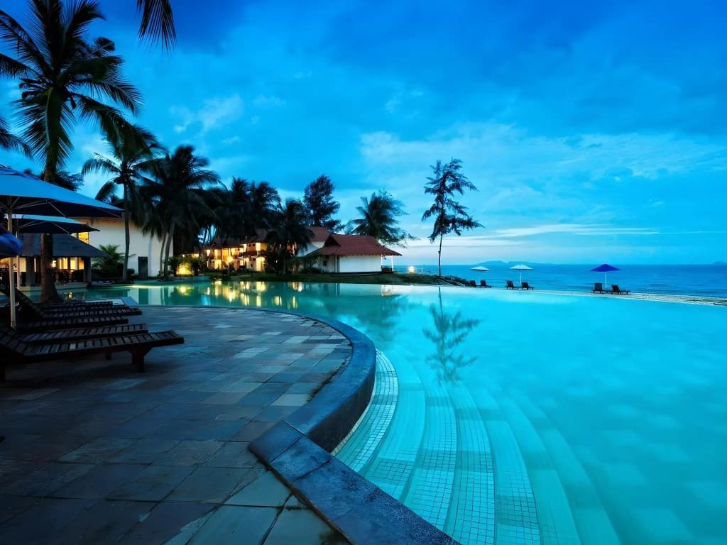 Sutra Beach Resort - photo 21