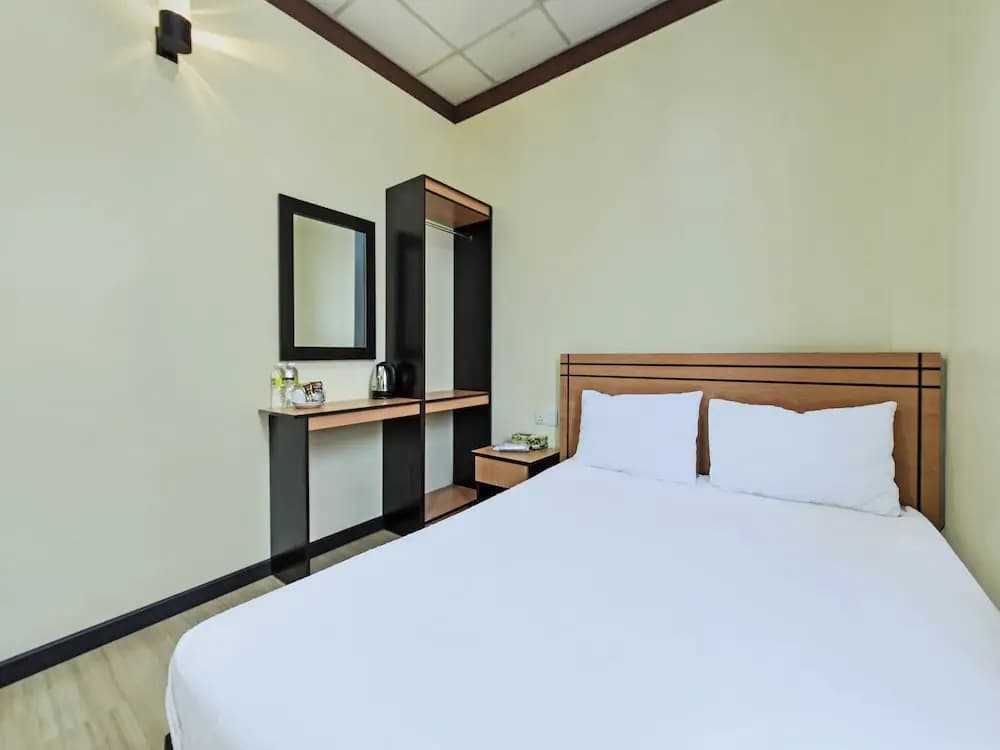 Sk Budget Hotel 2 - photo 2