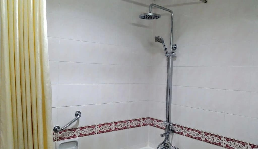 Hotel Grand Continental Kuching - photo 10