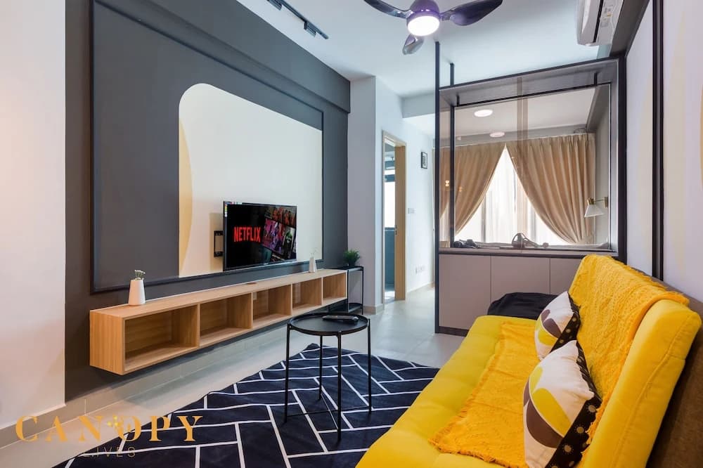 The Luxe & The Colony, KLCC - photo 15