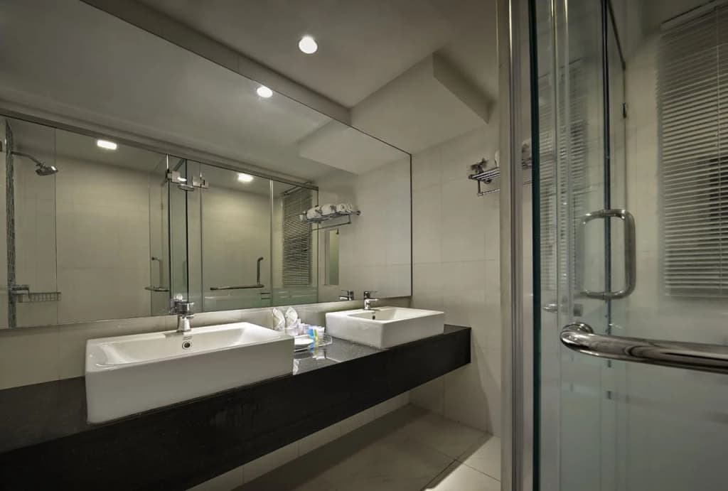 Maritime Luxury Suites - photo 10