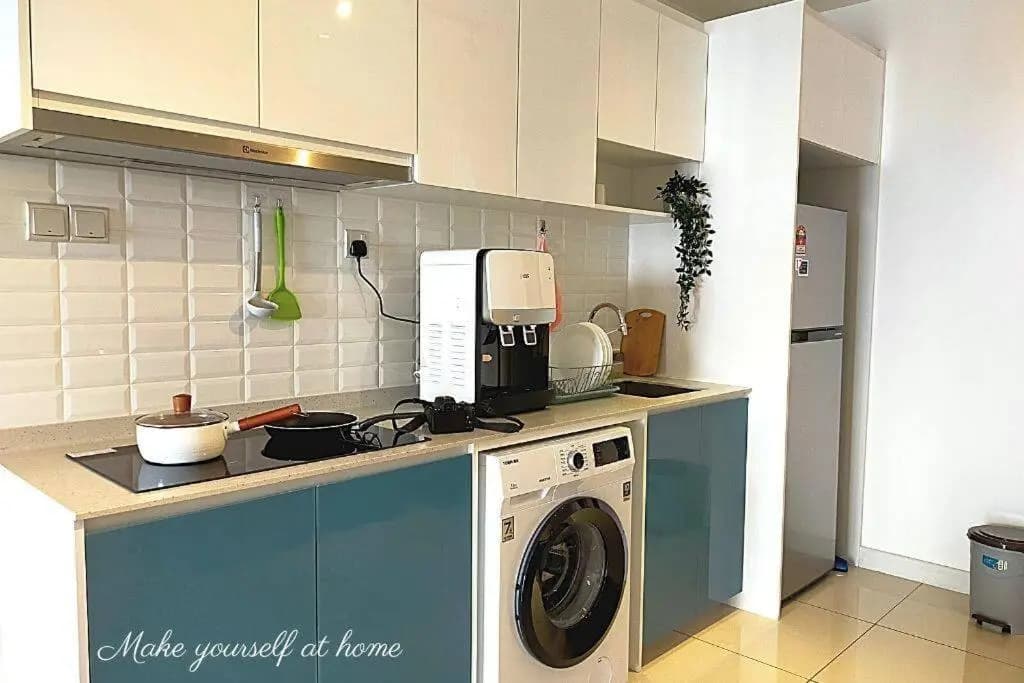 Awesome Designer Suite 3-Beds Near TRX KLCC, Next to IKEA - photo 16