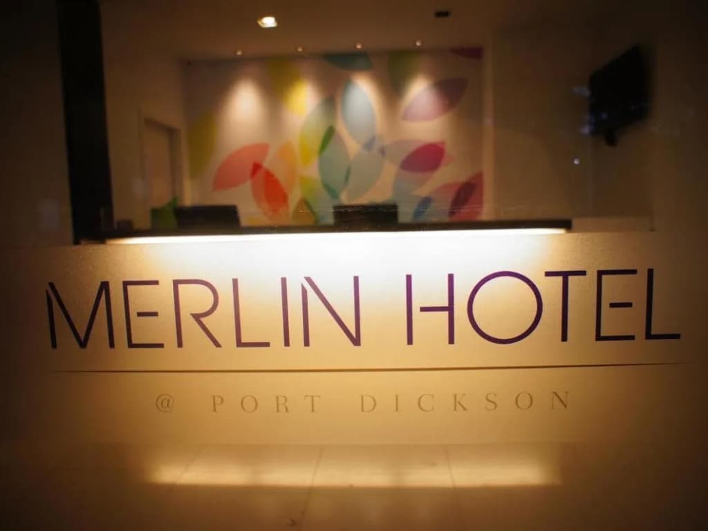 Merlin Hotel - photo 14