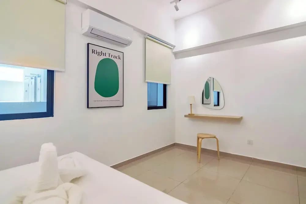 MARC Co - Living - photo 5