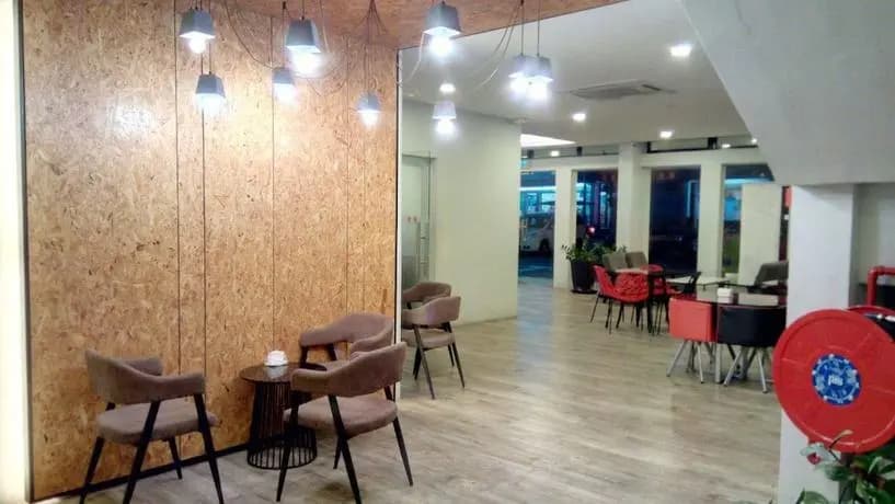 See Foo Hotel - photo 6