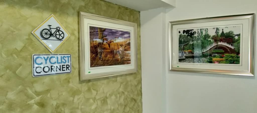 Yew Boutique Hotel - photo 2