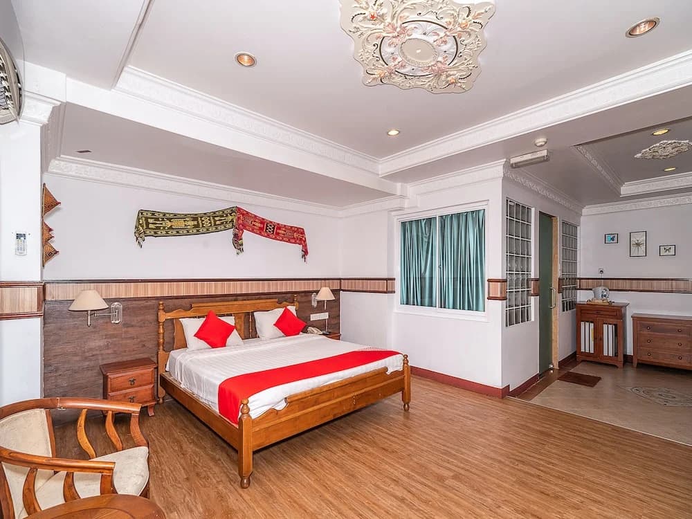 Hotel Holiday Park by OYO Rooms - photo 3