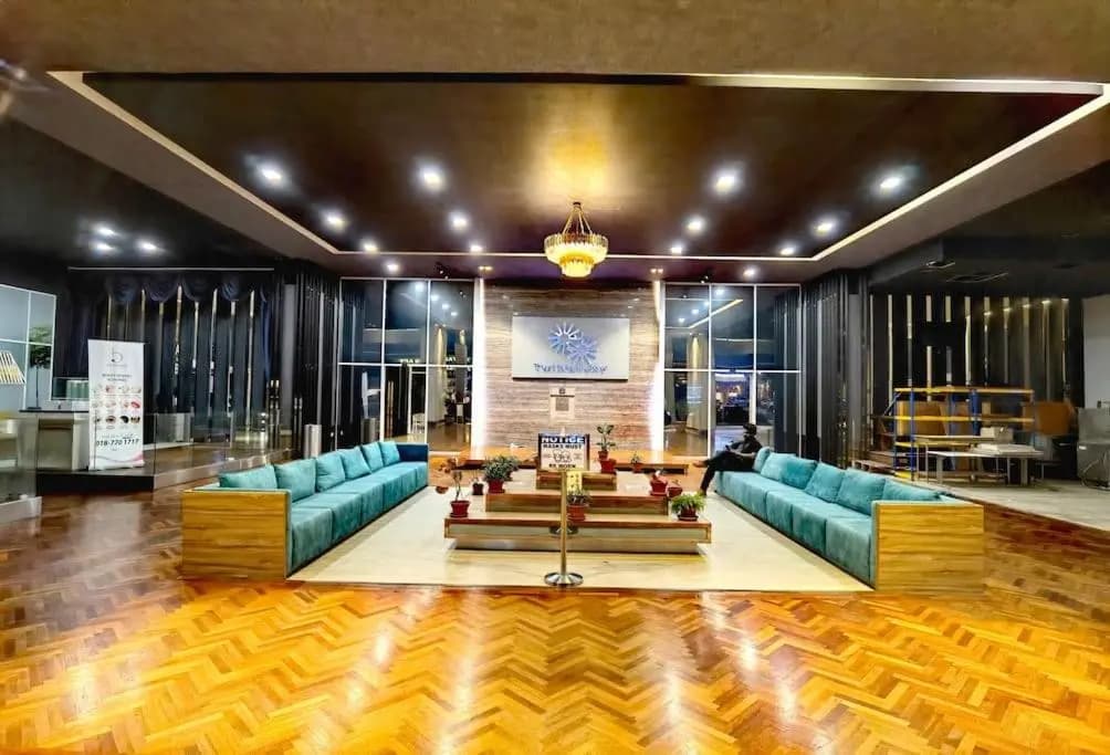 TOWN AREA Twin Galaxy 2BR 7Pax NETFLIX!!By STAY - photo 1