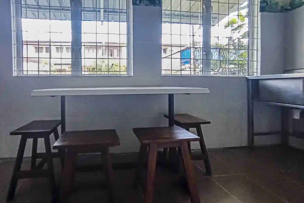 OYO 90258 Natol Venice Homestay - photo 9