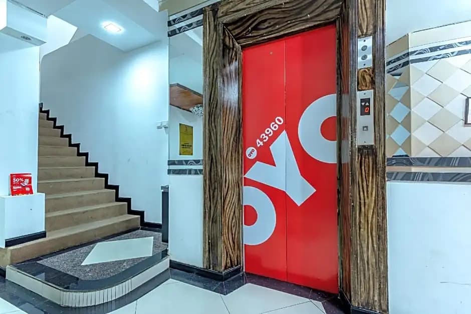 OYO 43960 Laksamana Executive & Boutique Hotel - photo 13