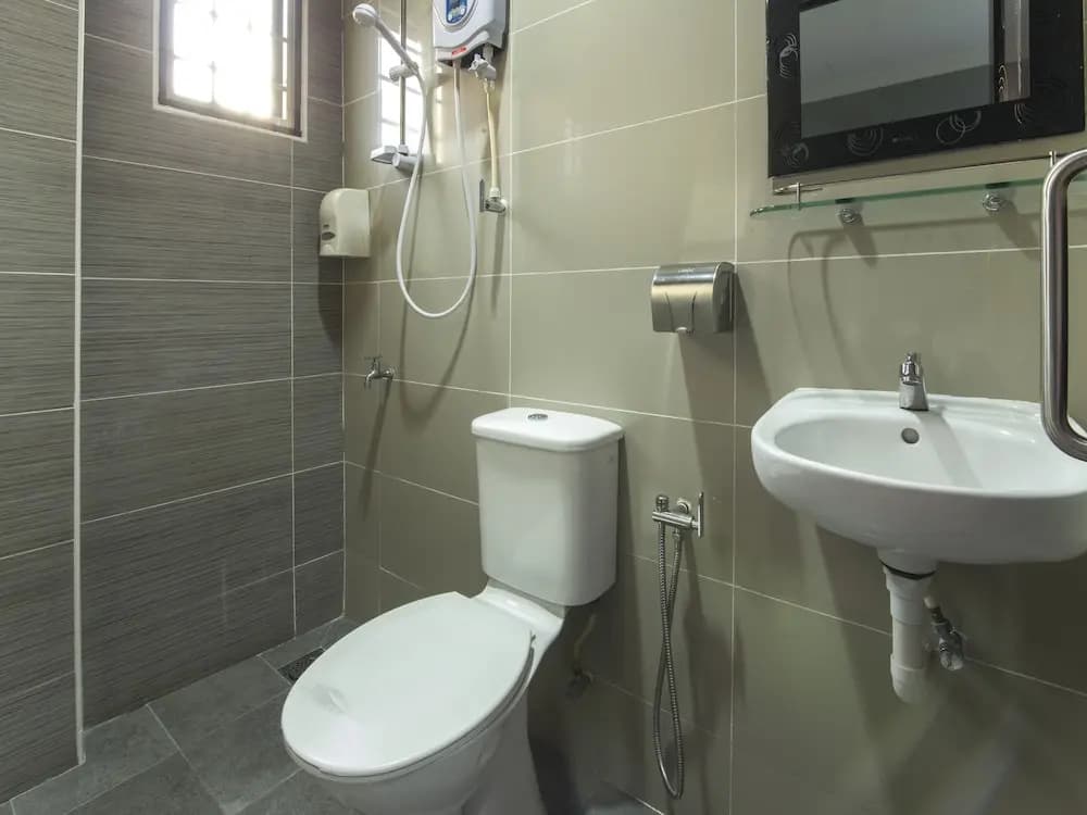 Anggerik Garden Hotel- AG Hotel - photo 10