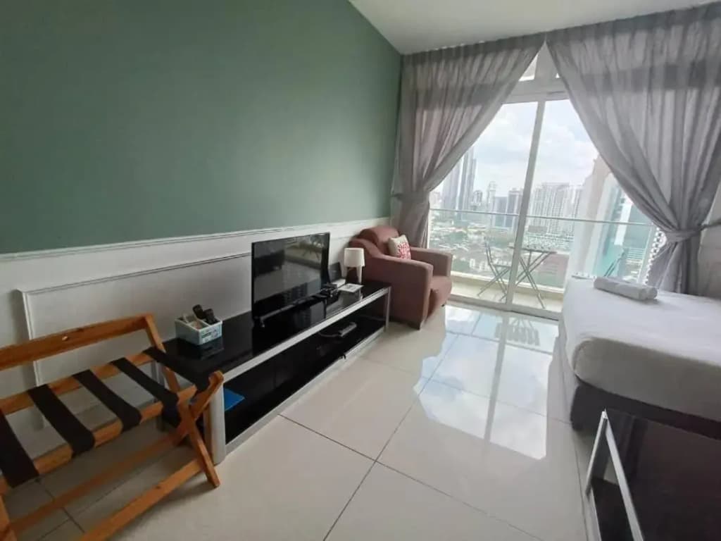 Ksl City Mall D'esplanade Modern Studio - photo 6