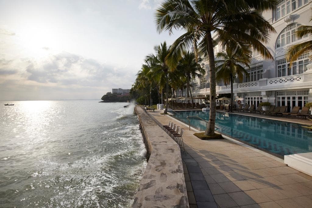 Eastern And Oriental Hotel - photo 19
