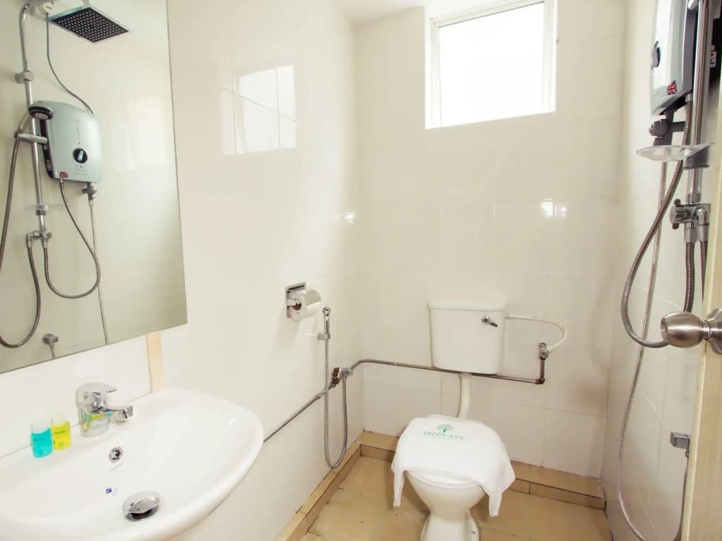 Tropicana Homestay - photo 13