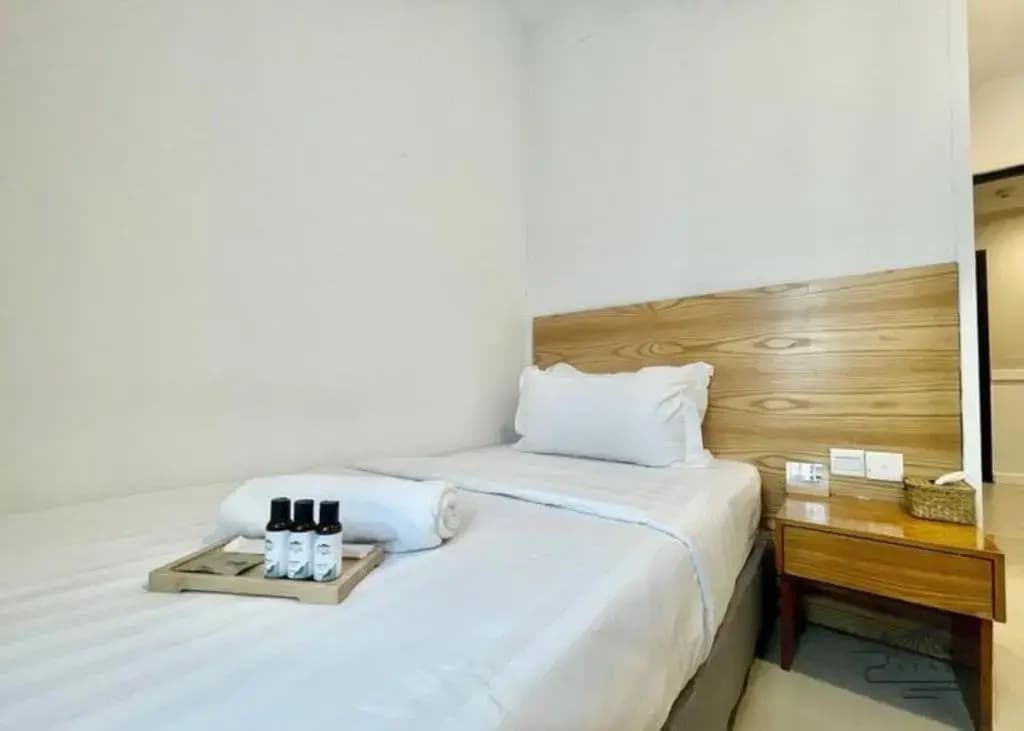 Atap Hotel - photo 4