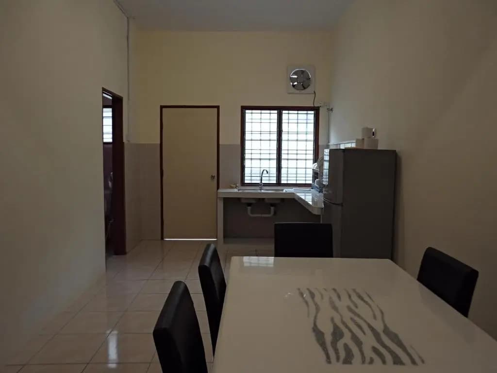 Golden Hill Double Storey Homestay at Night Market - photo 7