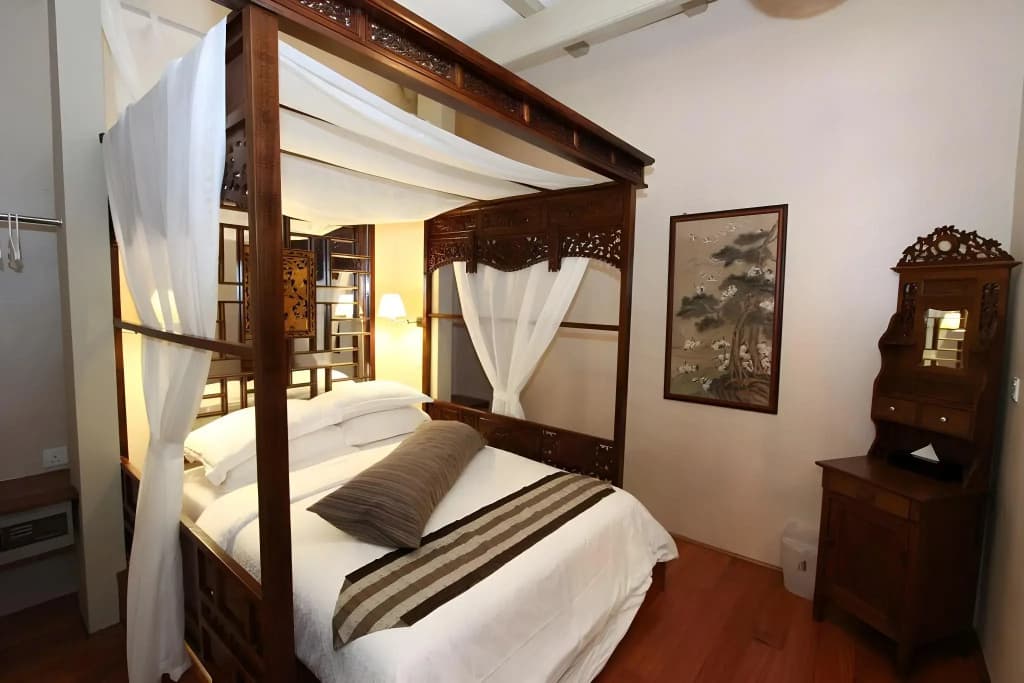 Courtyard At Heeren Boutique Hotel - photo 4