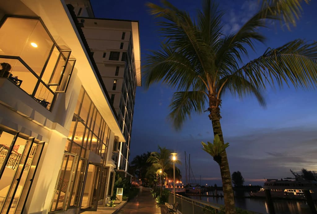 Avillion Admiral Cove - photo 1