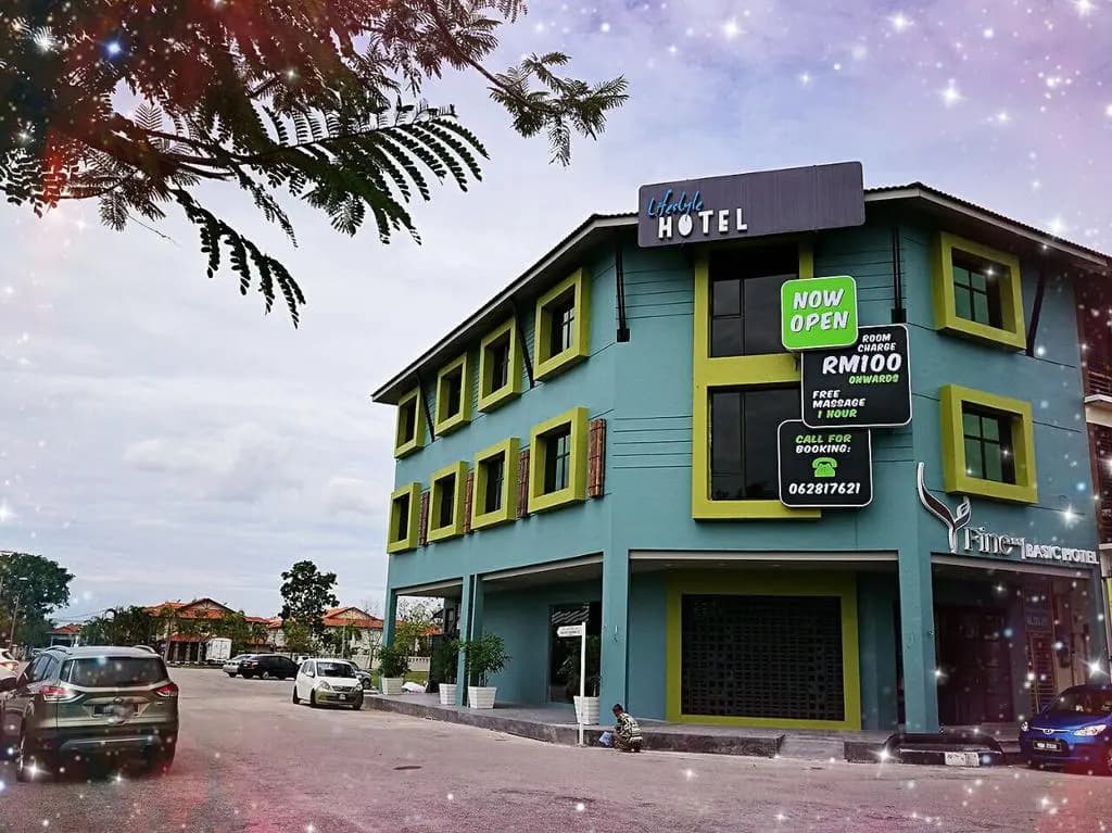 Finess Basic Hotel - photo 1