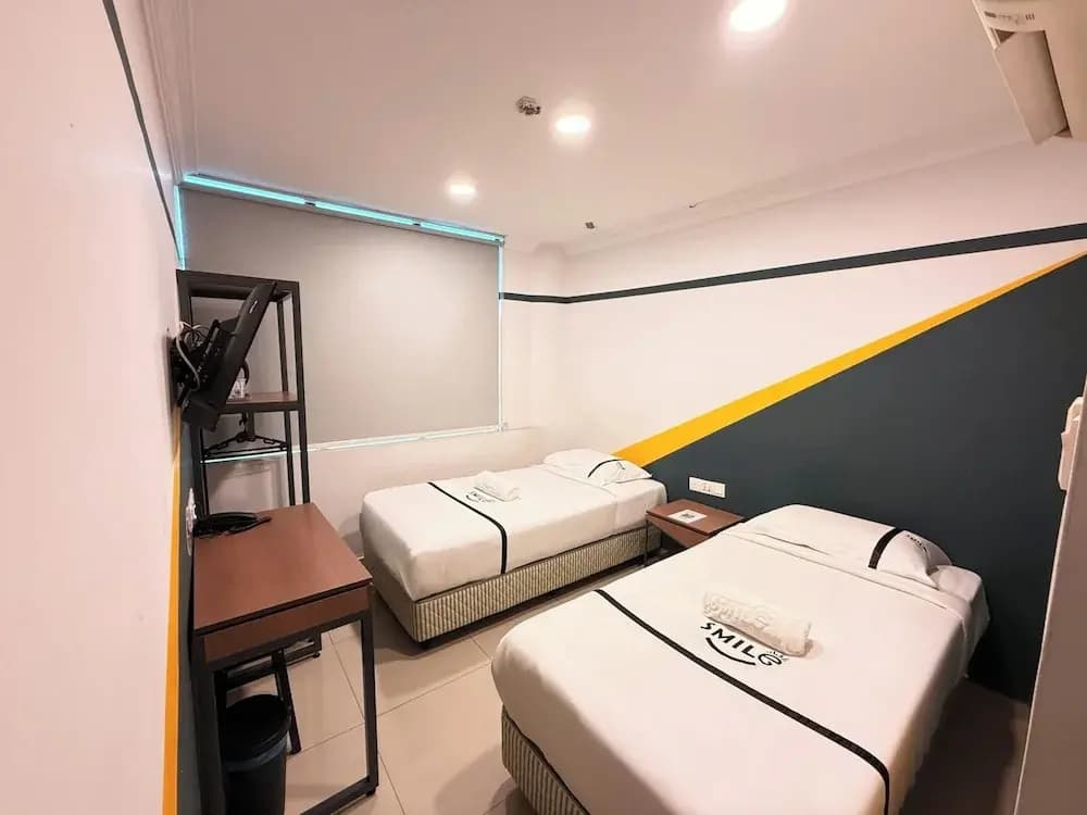 Smile Hotel Serdang South City - photo 9