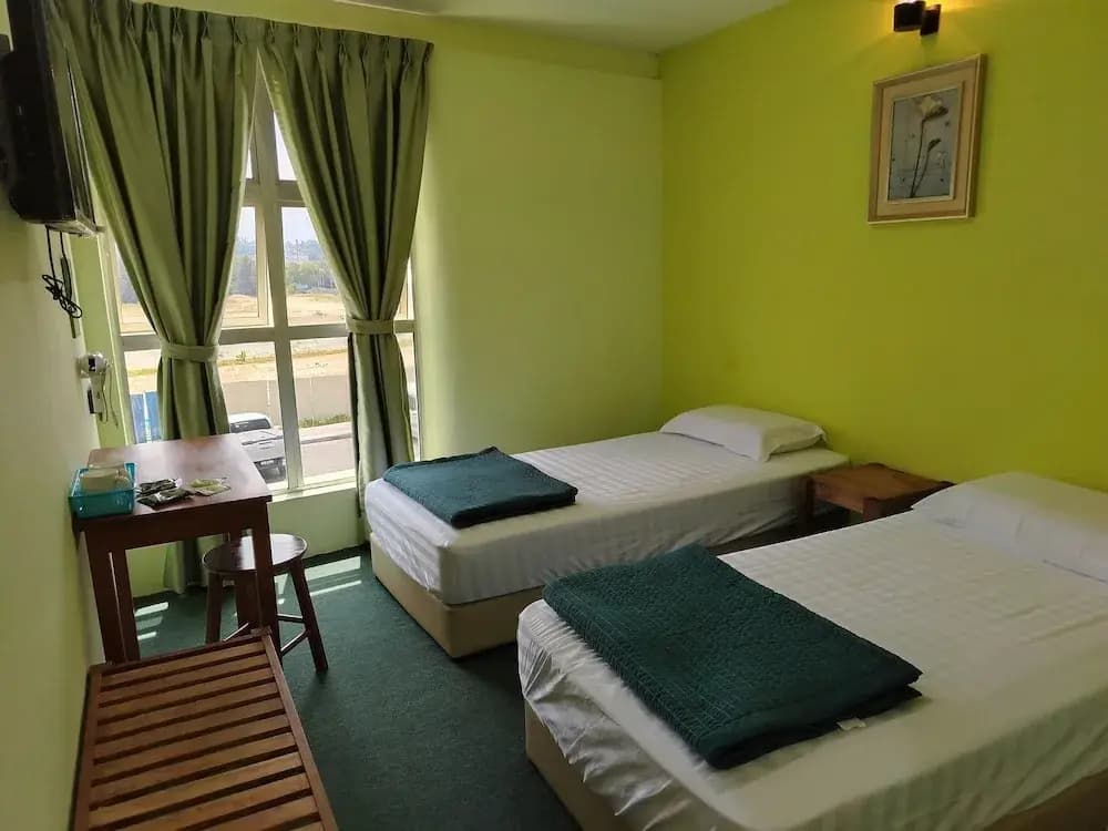 Hotel O Seremban Near SnowLim Wonderland Formerly M&N Hotel - photo 3