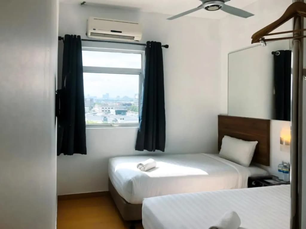 Tune Hotel - Danga Bay, Johor - photo 30