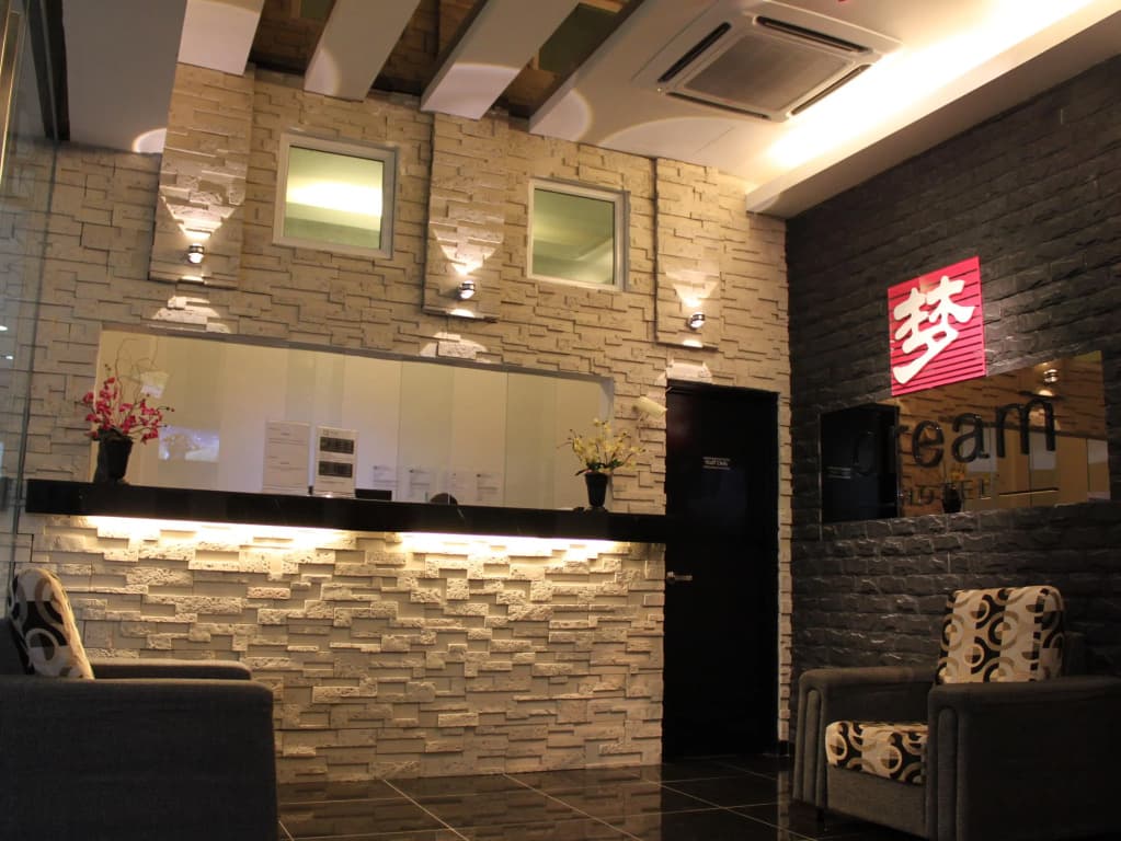 Dream Hotel - photo 2