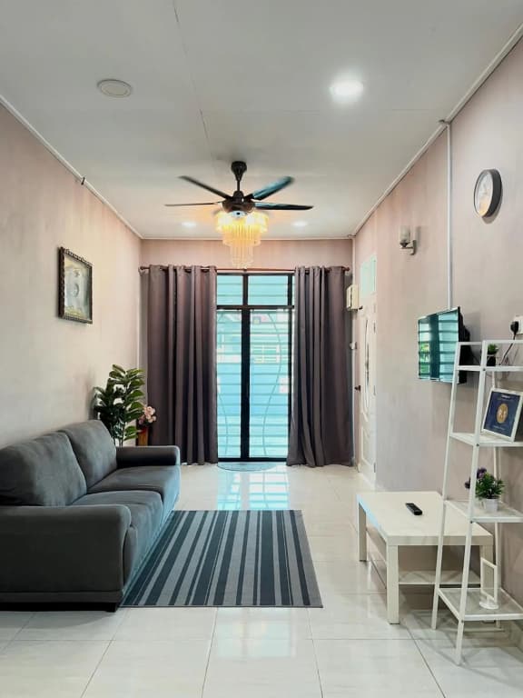 Aina Guest House - photo 7