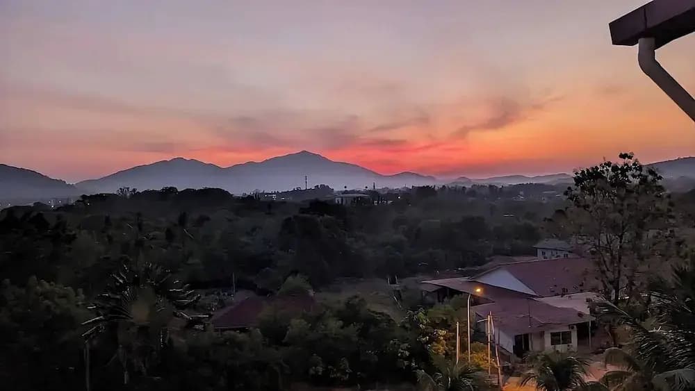 Stunning Sunset View High Speed Fibre Furnished - photo 24