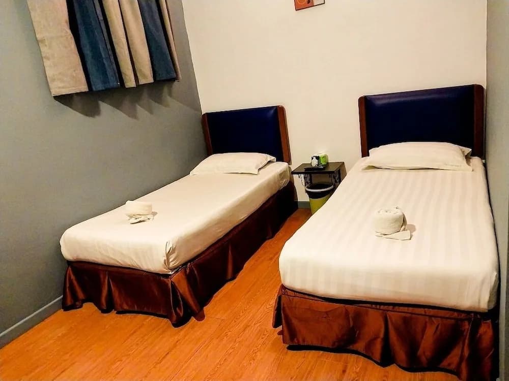 The Grand Hotel 2 Sandakan - photo 2