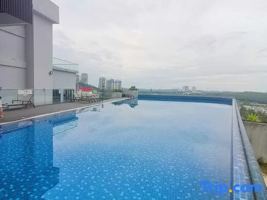 Opp Legoland DPristine | 7-10pax | kids friendly by Guest Ease - photo 1