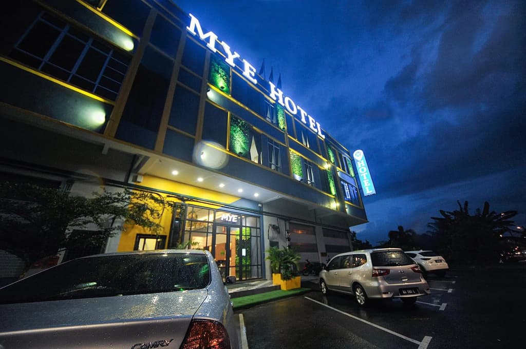 Mye Hotel - photo 2