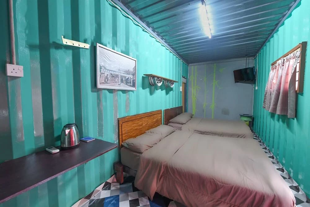 OYO 90589 The Jungle Cabin House - photo 2
