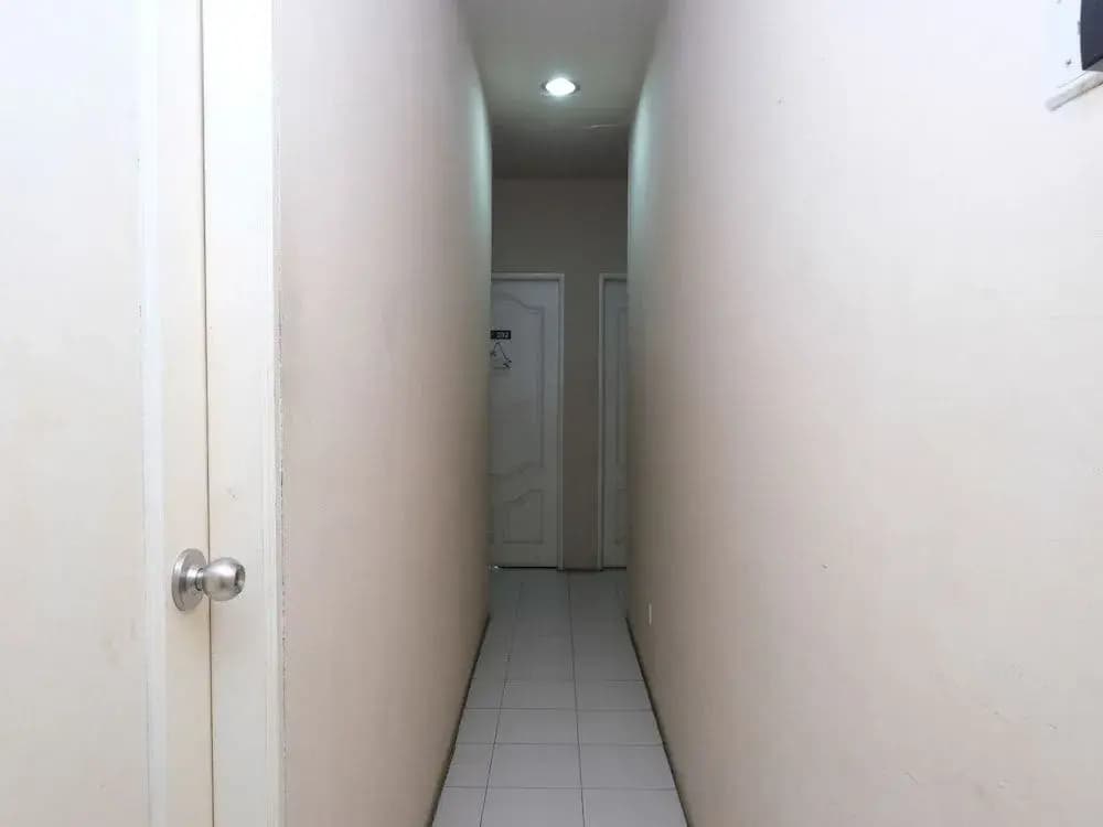 Oyo 1012 Stada Hotel - photo 9