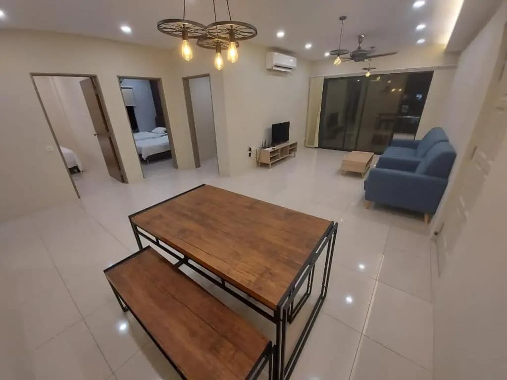 HOMESTAY @ COMFY CONDO with Waterpark, Pool, Playground & Gym - photo 2
