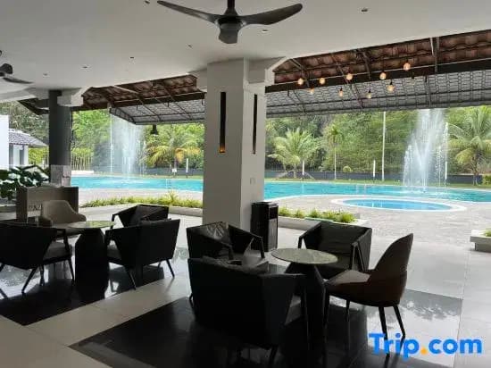 Ukay Hills - Private Event Estate & Lifestyle Suites - photo 10