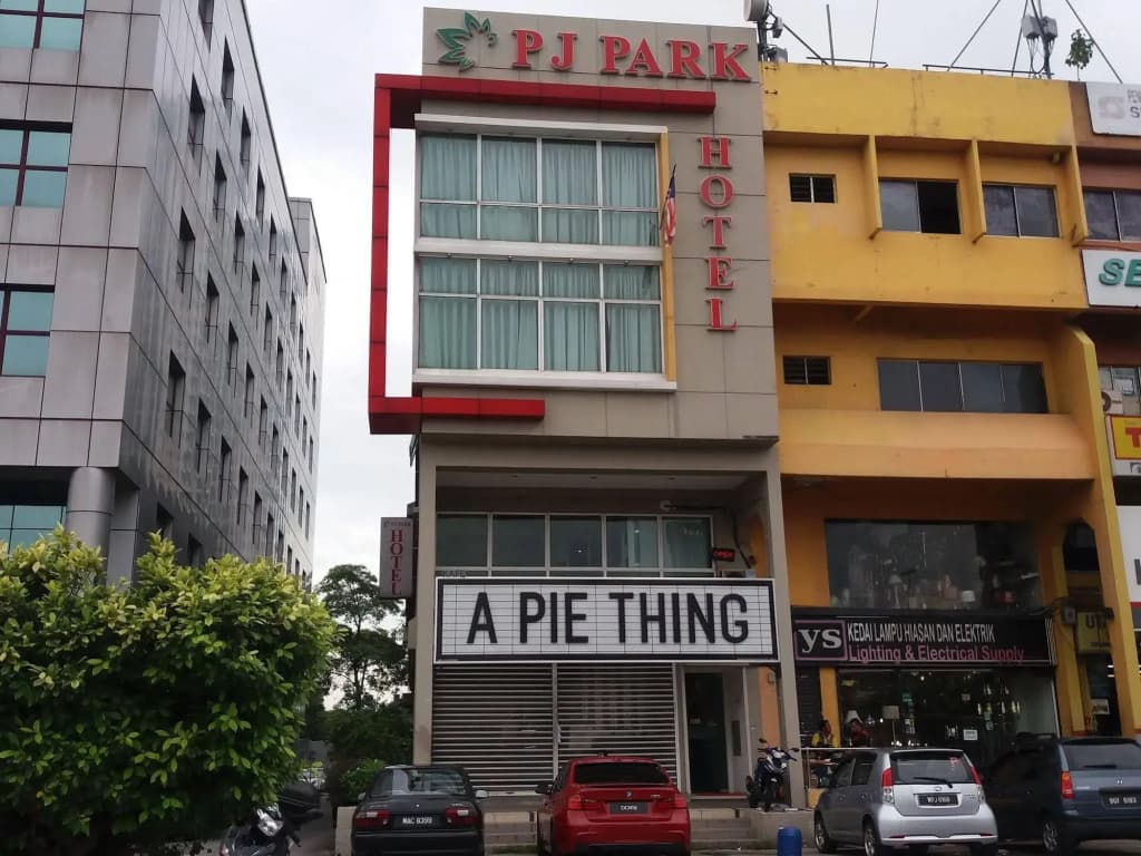 PJ Park Hotel - photo 1