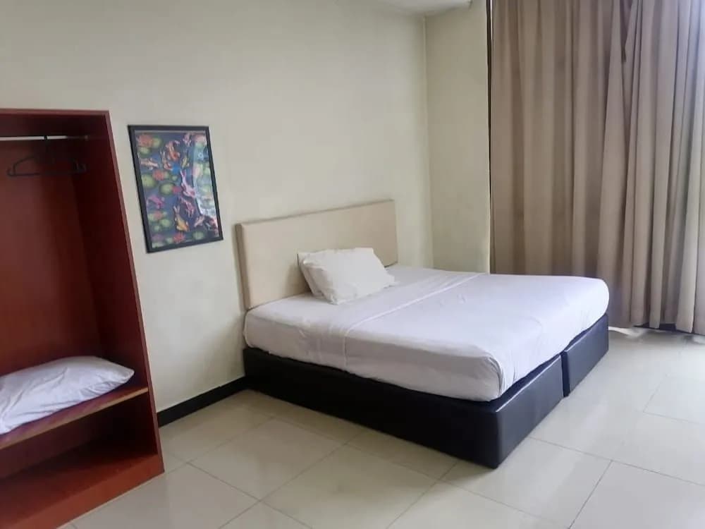 OYO 90392 Pulai City Hotel - photo 7