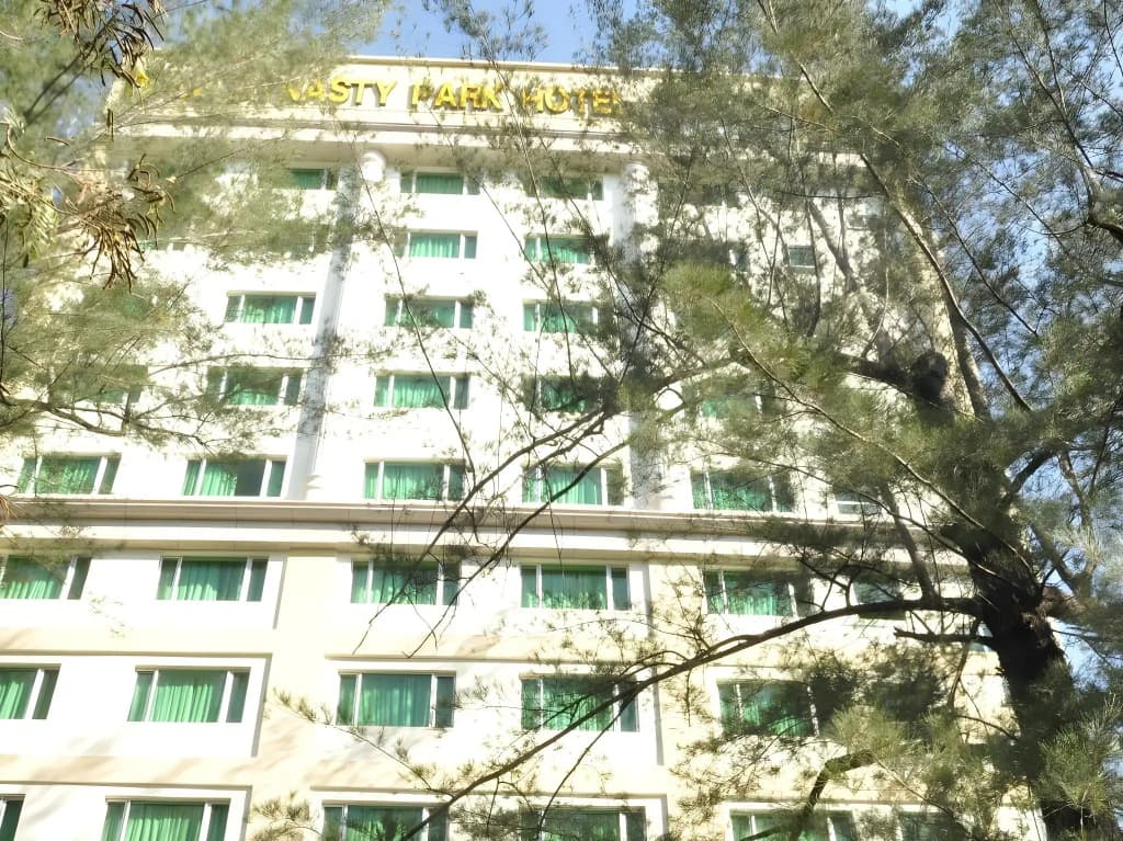 Tang Dynasty Park Hotel - photo 37