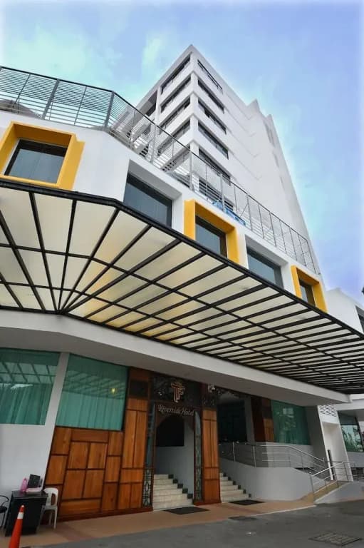 TF Riverside Hotel - photo 1