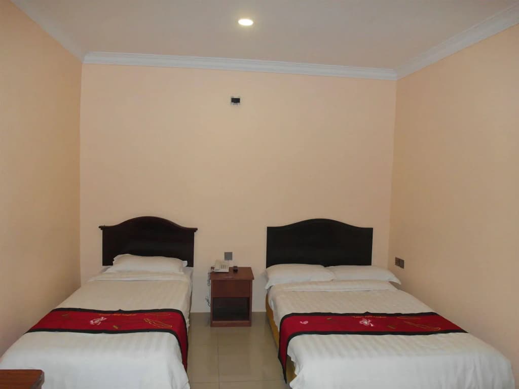 Tomato Hotel Langkawi - photo 4