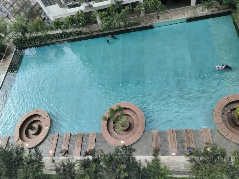 Staycation Urban 360 Apartments - photo 10