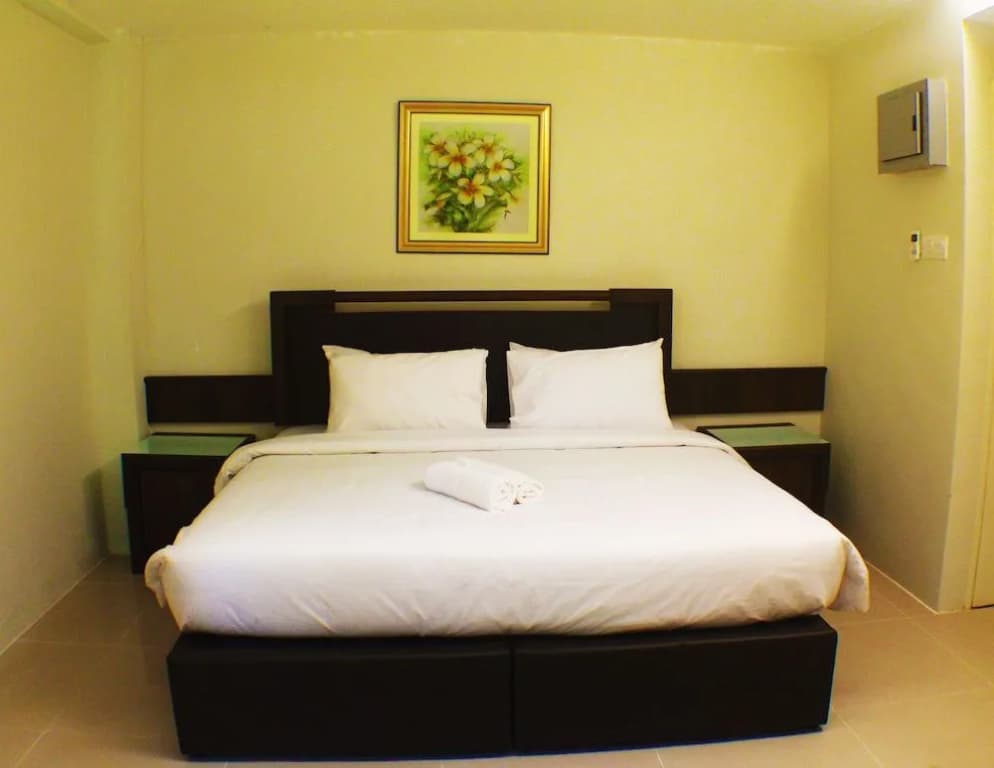 Khalifa Suites Hotel And Apartment - photo 5