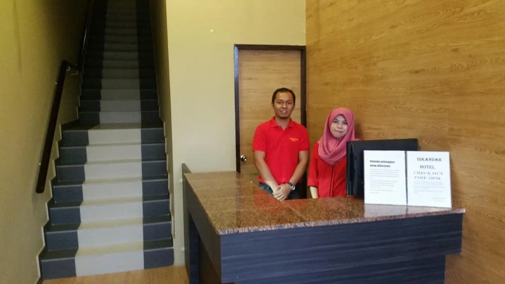 Sri Iskandar Hotel - photo 31