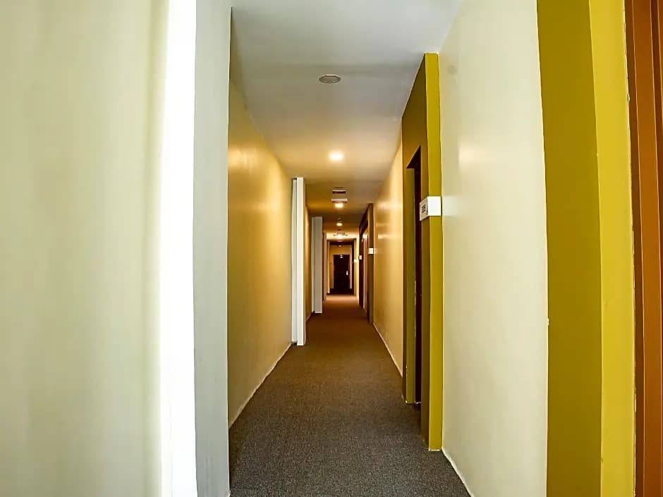 Towermas Hotel - photo 12
